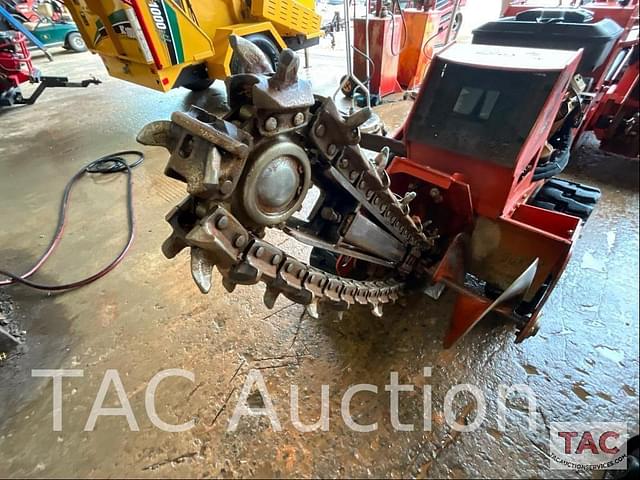 Image of Ditch Witch C16X equipment image 4
