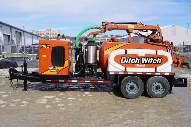 Image of Ditch Witch HX50 equipment image 2