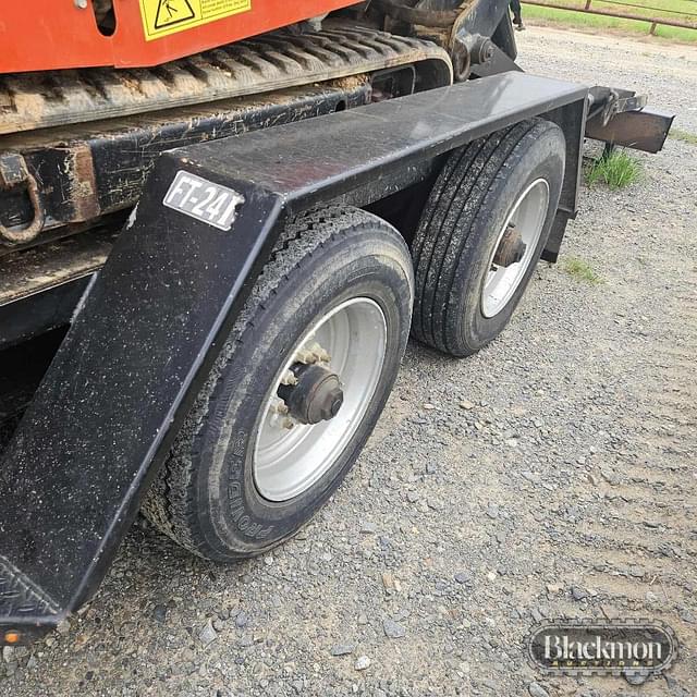 Image of Ditch Witch JT20 equipment image 4