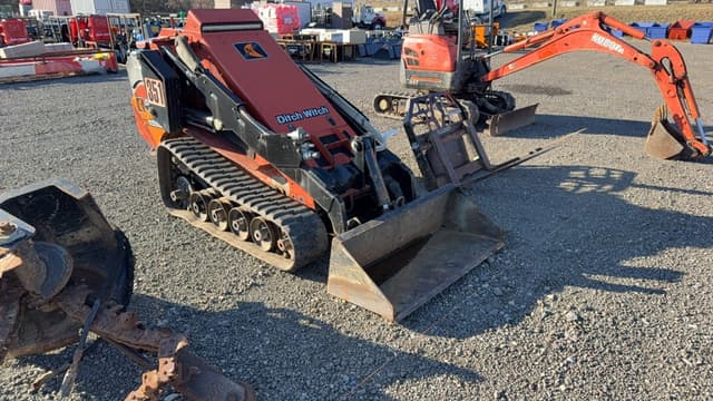 Image of Ditch Witch SK1550 equipment image 2