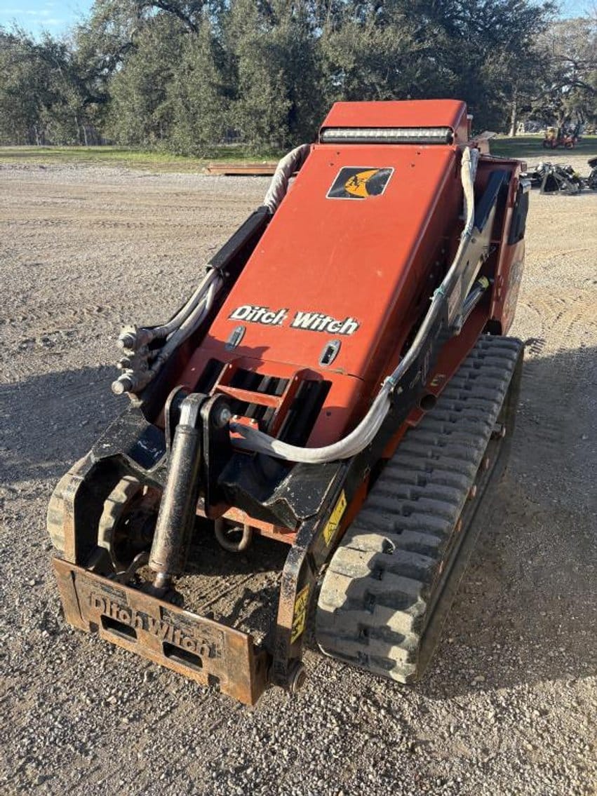 2019 Ditch Witch SK1550 Equipment Image0