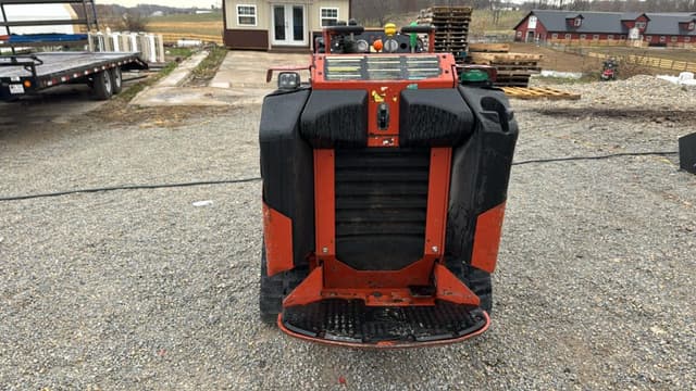 Image of Ditch Witch SK800 equipment image 2