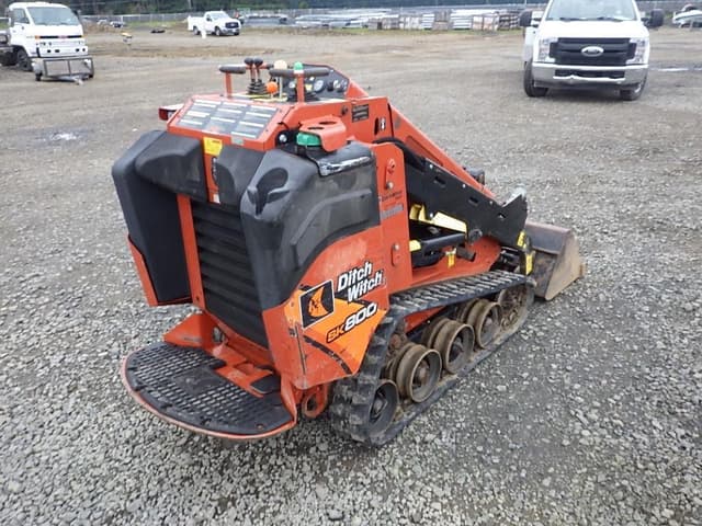 Image of Ditch Witch SK800 equipment image 3