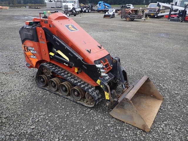Image of Ditch Witch SK800 equipment image 1
