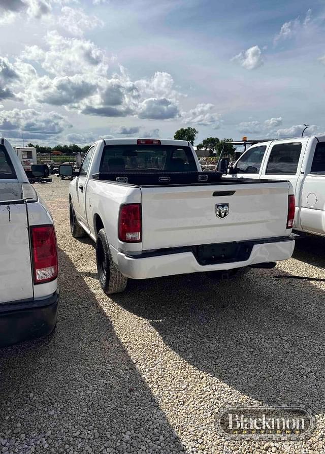 Image of Dodge Ram 1500 equipment image 1