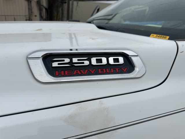 Image of Dodge Ram 2500 equipment image 1