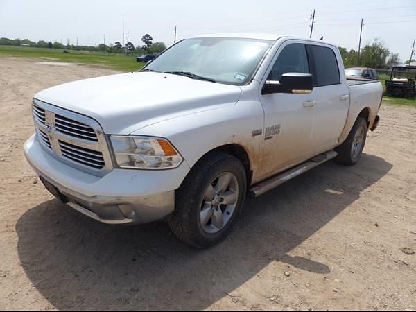 Image of Dodge Ram 1500 equipment image 1