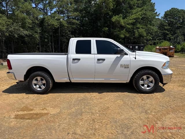 Image of Dodge Ram 1500 equipment image 1