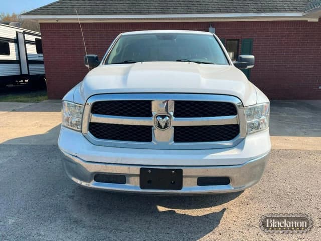 Image of Dodge Ram 1500 equipment image 4