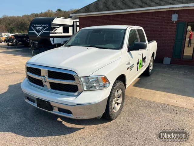 Image of Dodge Ram 1500 equipment image 3
