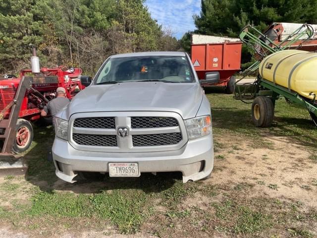 Image of Dodge Ram 1500 equipment image 2