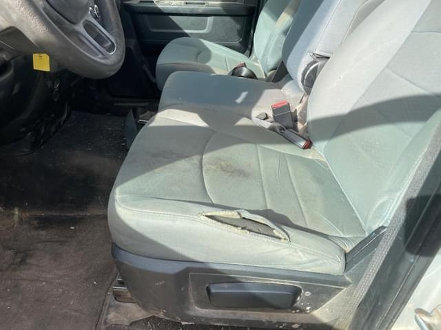 Image of Dodge Ram 1500 equipment image 4