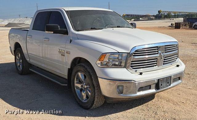 Image of Dodge Ram 1500 equipment image 2