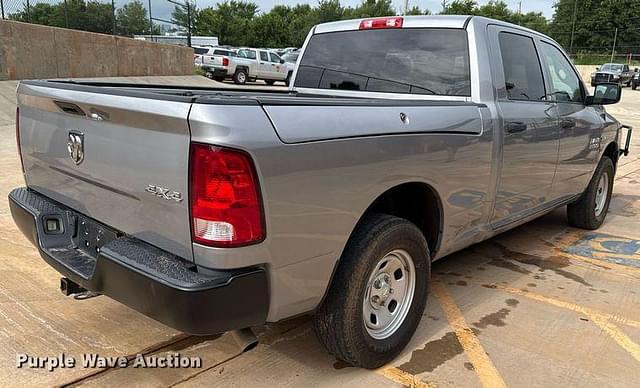 Image of Dodge Ram 1500 equipment image 4