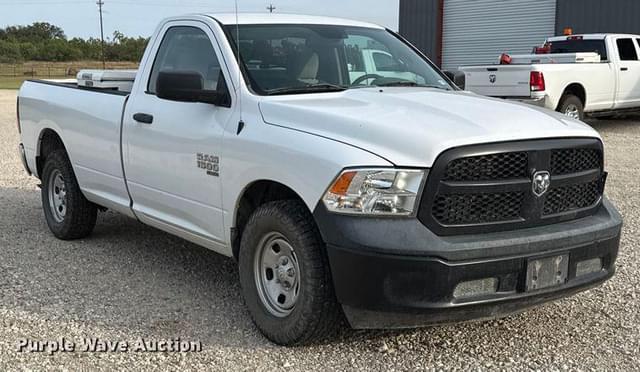 Image of Dodge Ram 1500 equipment image 2