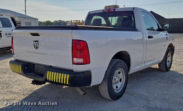 Image of Dodge Ram 1500 equipment image 4