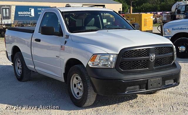 Image of Dodge Ram 1500 equipment image 2
