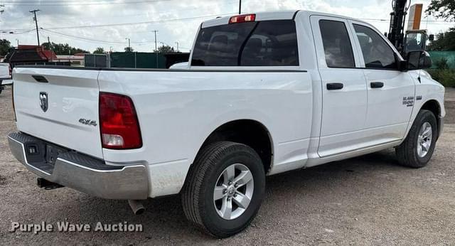 Image of Dodge Ram 1500 equipment image 4