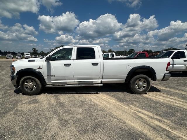 Image of Dodge Ram 2500 equipment image 4