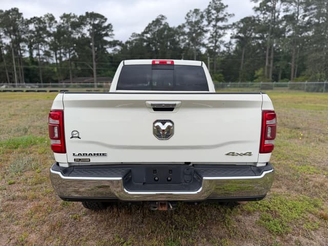 Image of Dodge Ram 2500 equipment image 3
