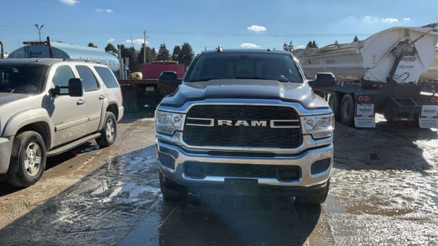 Image of Dodge Ram 2500 equipment image 2