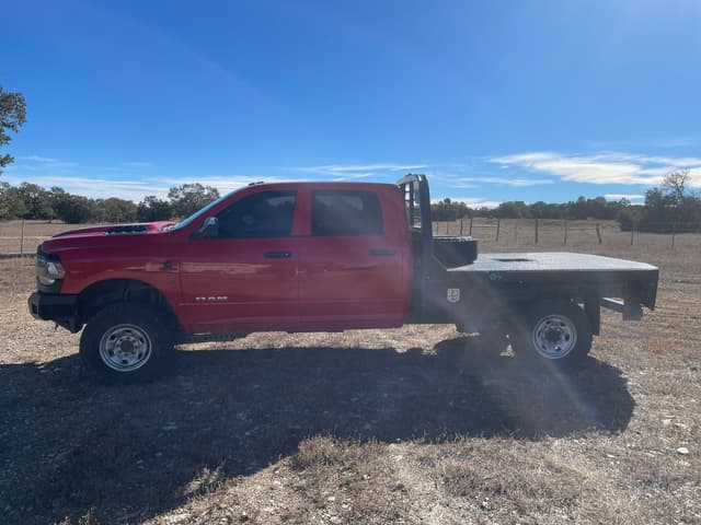 Image of Dodge Ram 2500 equipment image 1