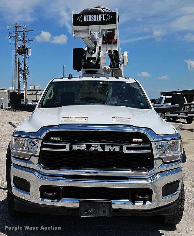 Image of Dodge Ram 5500 equipment image 1