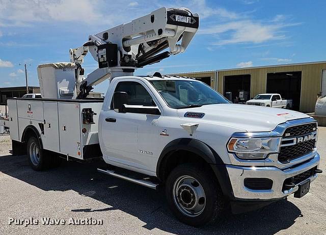 Image of Dodge Ram 5500 equipment image 2