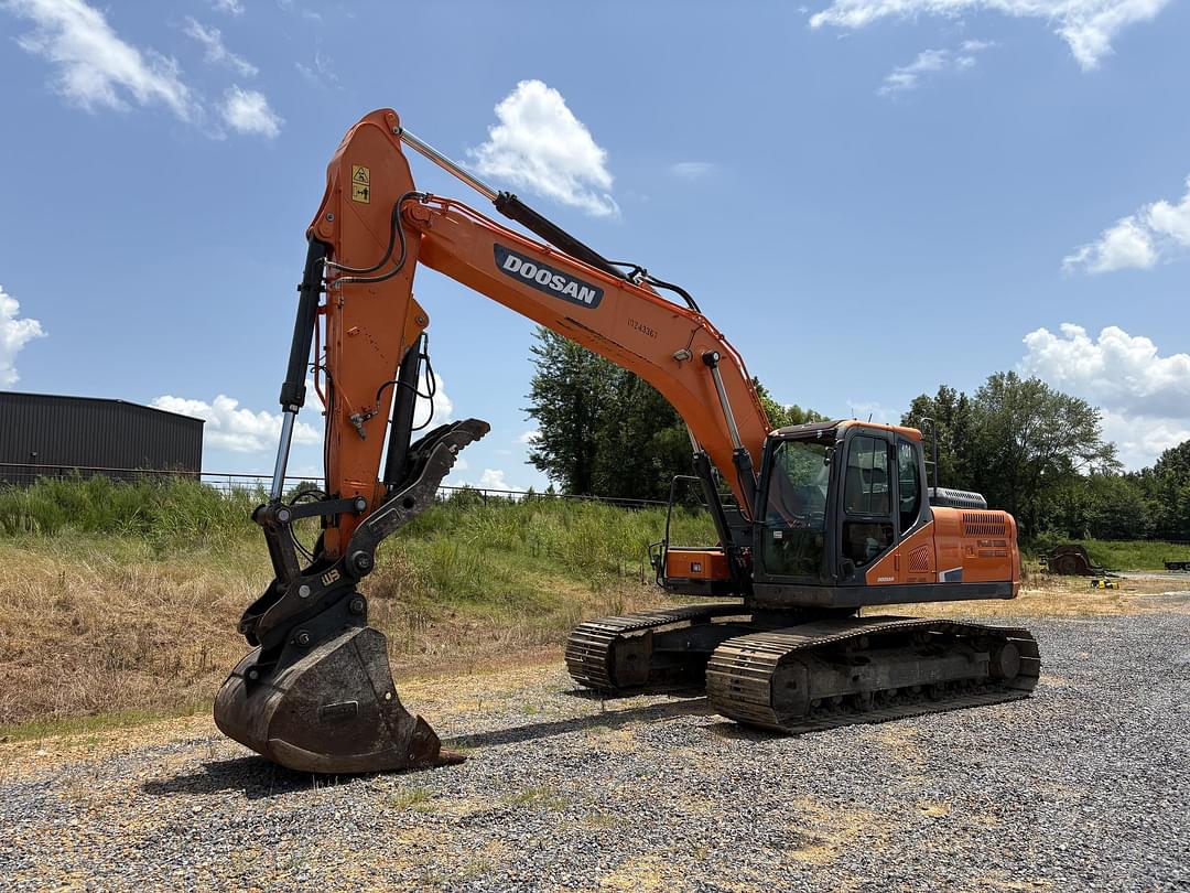 Image of  Doosan DX225LC-5 Primary image