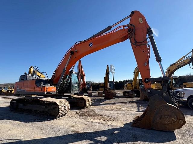 Image of  Doosan DX350LC-5 equipment image 1