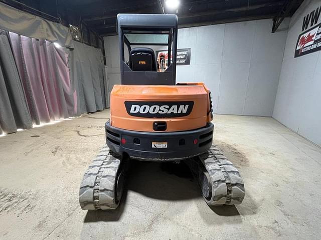 Image of  Doosan DX50 equipment image 3