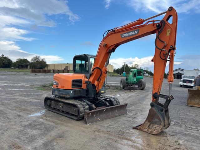 Image of  Doosan DX85R equipment image 4