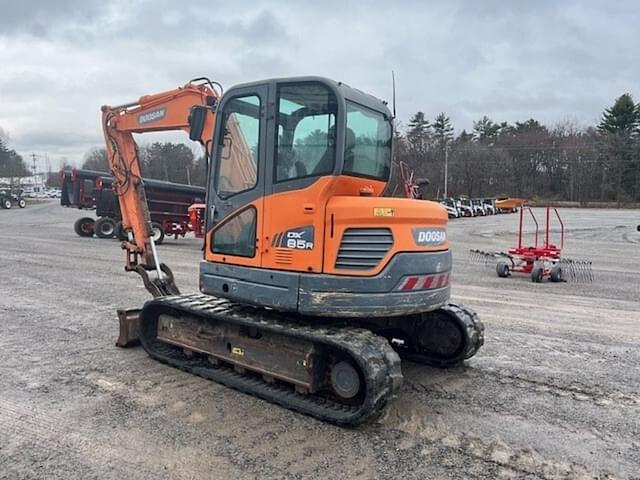 Image of  Doosan DX85R-3 equipment image 4