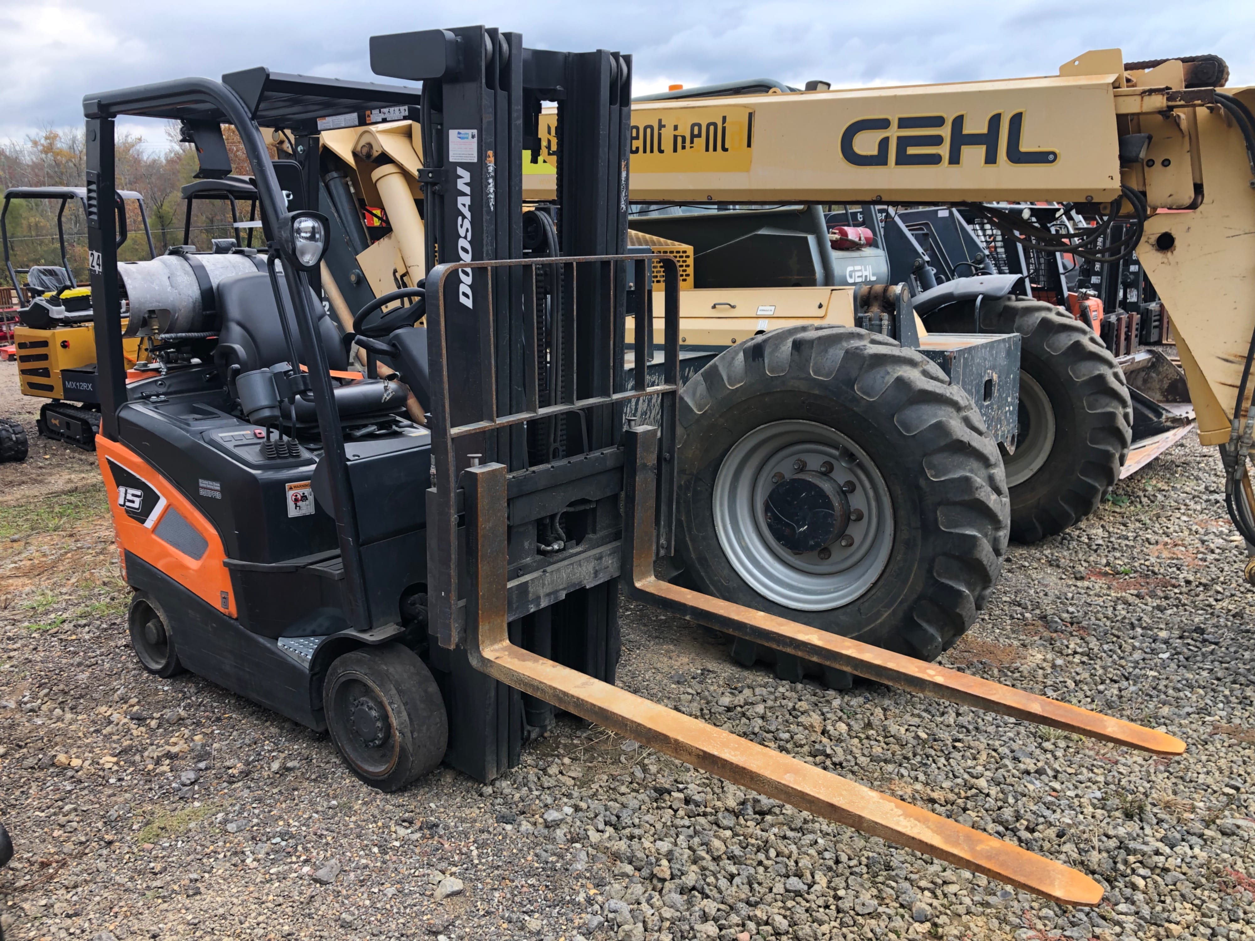 2019  Doosan GC15S-9 Equipment Image0