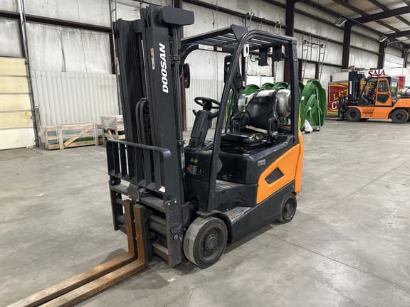 Image of  Doosan GC20SC-9 equipment image 2