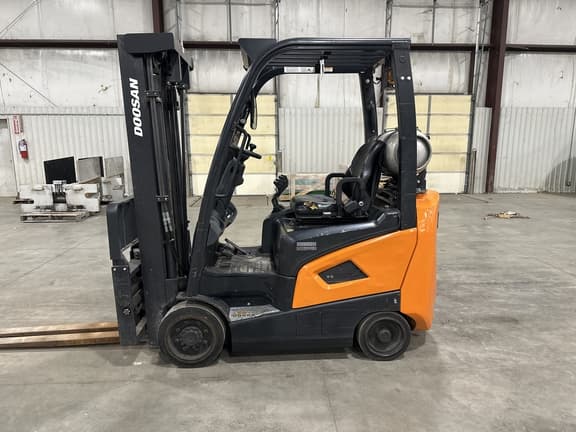 Image of  Doosan GC20SC-9 equipment image 1