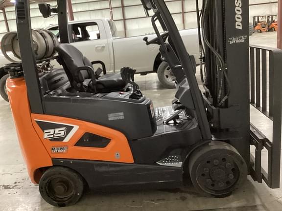 Image of  Doosan GC25S-9 equipment image 4
