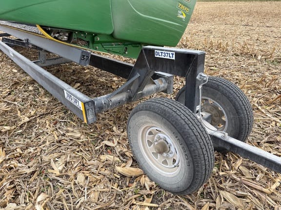 2019 Duo Lift DL-37 Equipment Image0