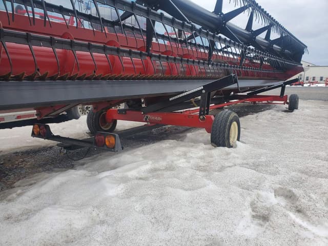 Image of E-Z Trail 680 equipment image 3