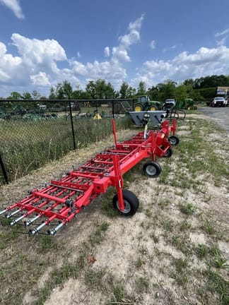 2019 Einbock Aerostar 600 Equipment Image0