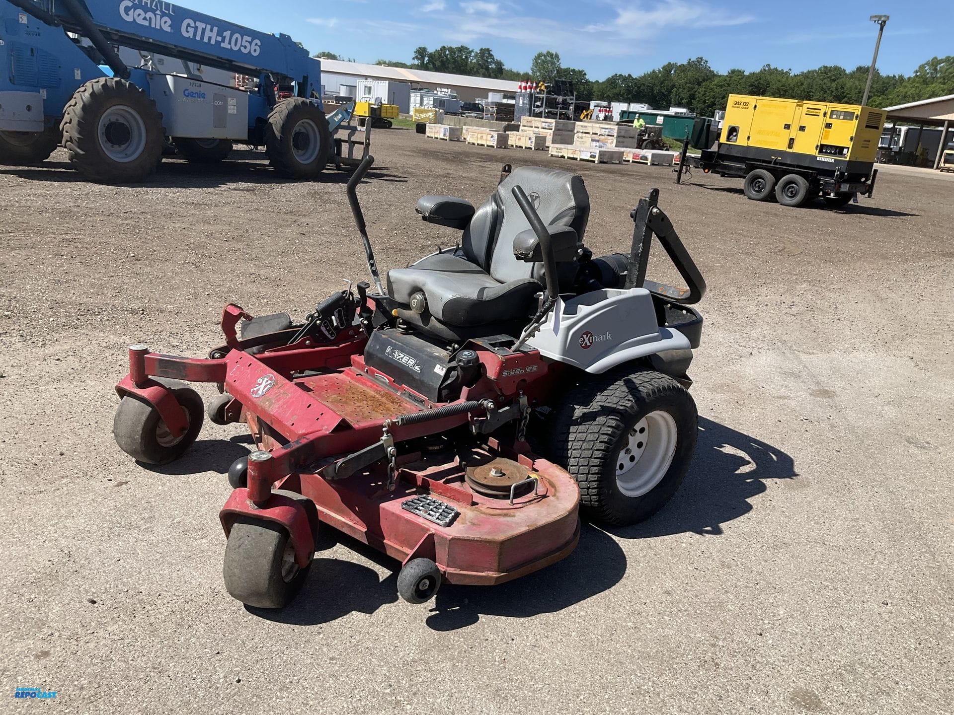 2019 Exmark Lazer Z Equipment Image0