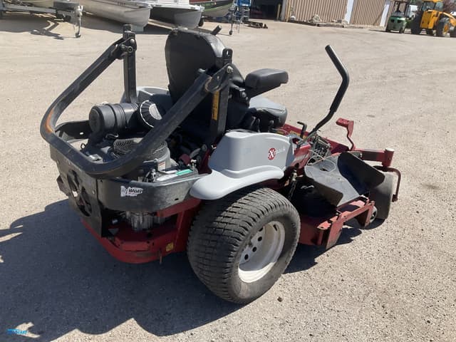 Image of Exmark Lazer Z equipment image 4