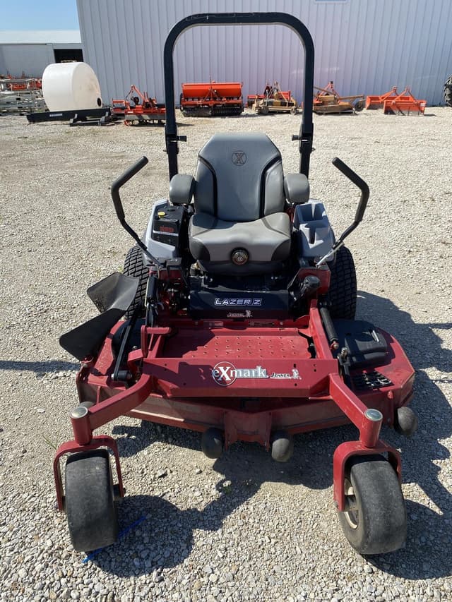 Image of Exmark LZX940EKC606W0 equipment image 1