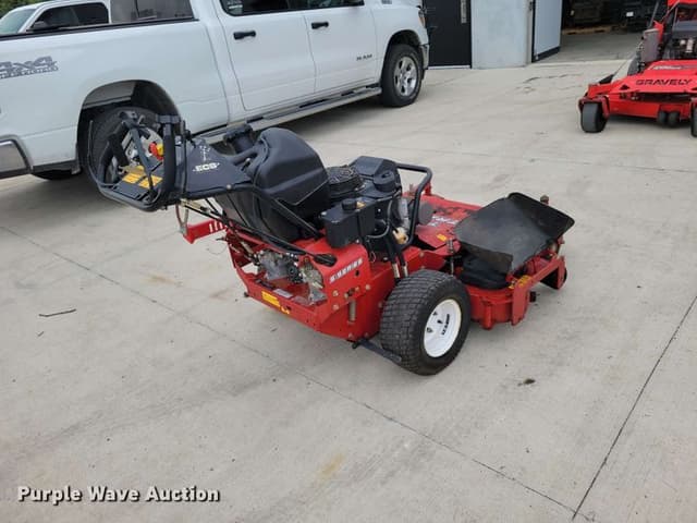 Image of Exmark Turf Tracer equipment image 4