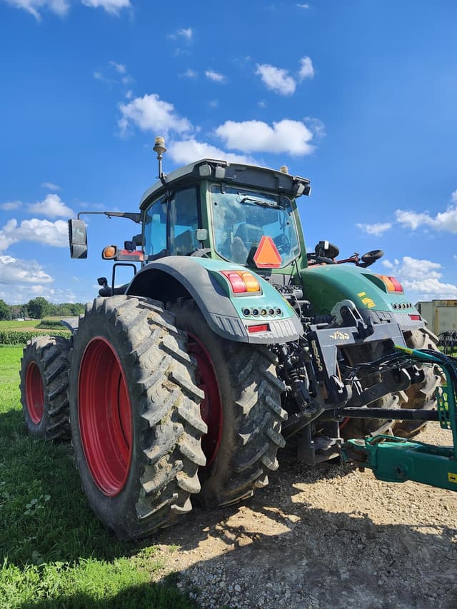 Image of Fendt 1042 Vario equipment image 3