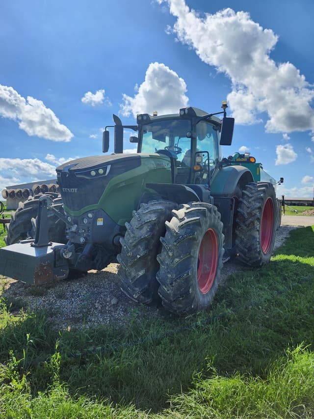 Image of Fendt 1042 Vario equipment image 2