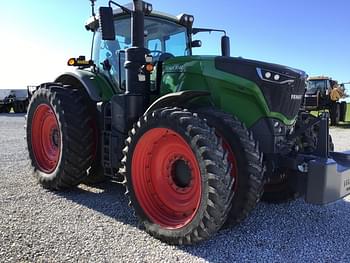 2019 Fendt 1042 Vario Equipment Image0