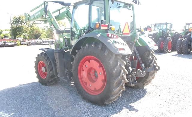 Image of Fendt 513 Vario equipment image 2