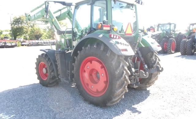 Image of Fendt 513 Vario equipment image 2