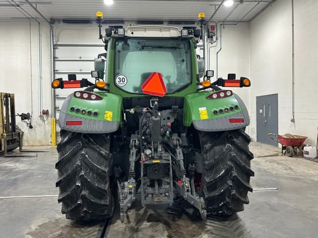 Image of Fendt 716 Vario equipment image 3